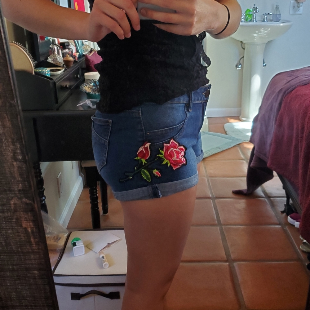 Boom Boom Jeans Jean Style Shorty Shorts - Picture 3 of 4